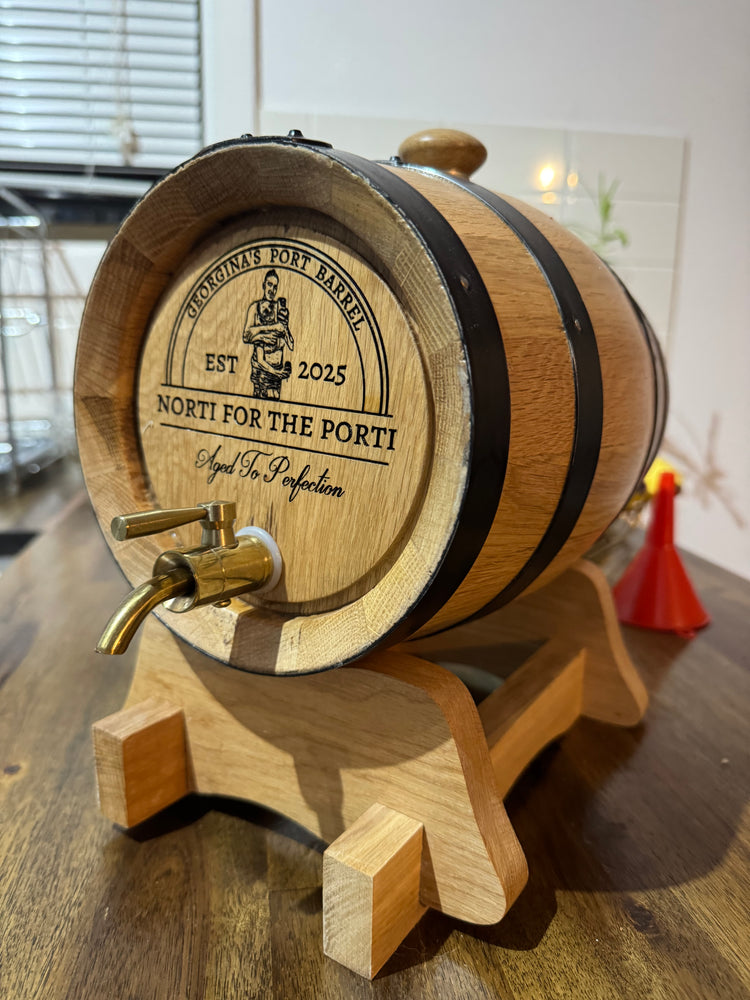 Personalised American Oak Barrel (Elegant Curved Engraving)